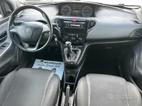 Usata Lancia Ypsilon Platinum 69 CV (50 kW) 2016 Bianco Utilitaria