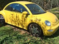 Usata VW New Beetle 105 CV (77 kW) 2005 Giallo Utilitaria