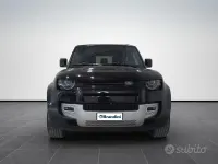 Usata Land Rover Defender SE Dynamic 200 CV (147 kW) 2022 Nero SUV