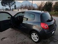 Usata Renault Clio II LE 75 CV (55 kW) 2007 Berlina