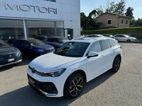 Usata VW Tiguan R-line 150 CV (110 kW) 2024 Grigio urano (gratuito) SUV