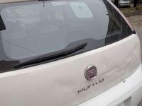 Usata Fiat Punto Pop 69 CV (50 kW) 2012 Bianco Berlina