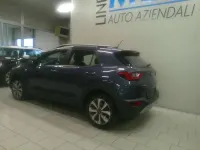 Usata Kia Stonic Style 84 CV (61 kW) 2021 Blu metallizzato SUV