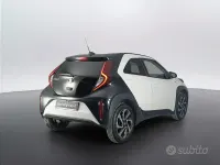 Usata Toyota Aygo X Trend 72 CV (52 kW) 2023 Grigio SUV