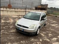 Usata Ford Fiesta 58 CV (42 kW) 2008 Grigio Utilitaria