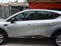 Usata Renault Captur Intens 95 CV (69 kW) 2020 Argento SUV