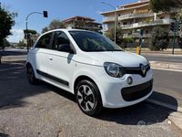 Usata Renault Twingo Intens 69 CV (50 kW) 2018 Bianco Utilitaria
