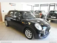 Usata Mini Cooper D Hype 116 CV (85 kW) 2018 Nero Utilitaria