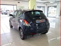 Usata Lancia Ypsilon 71 CV (52 kW) 2020 Blu Utilitaria