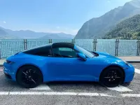 Usata Porsche 911 Targa 4 385 CV (283 kW) 2023 Bluazzurro Cabrio