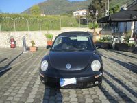 Usata VW Beetle 105 CV (77 kW) 2009 Nero Cabrio