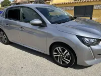 Usata Peugeot 208 Allure 101 CV (74 kW) 2020 Utilitaria
