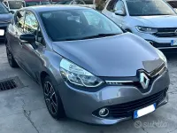 Usata Renault Clio IV Zen 75 CV (55 kW) 2016 Grigio Berlina