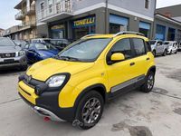 Usata Fiat Panda 4x4 S 95 CV (69 kW) 2016 Giallo Utilitaria