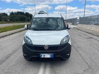 Usata Fiat Doblò Lounge 120 CV (88 kW) 2020 Bianco Monovolume