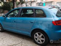 Usado Audi A3 Attraction 125 CV (91 kW) 2010 Azul Utilitario