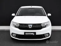 Usata Dacia Sandero Ambiance 75 CV (55 kW) 2017 Bianco Berlina