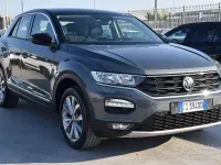Usata VW T-Roc Style 150 CV (110 kW) 2018 Grigio SUV