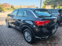Usata VW T-Roc Business 116 CV (85 kW) 2021 Nero SUV