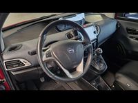 Brugt Lancia Ypsilon Gold 70 HK (51 kW) 2022 Rød Hatchback