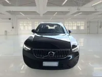 Usata Volvo XC40 Core 179 CV (131 kW) 2023 Nero SUV