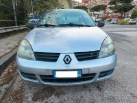 Usata Renault Clio II 75 CV (55 kW) 2007 Grigio Berlina