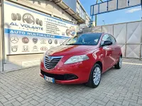 Usata Lancia Ypsilon Silver 69 CV (50 kW) 2012 Rosso Utilitaria