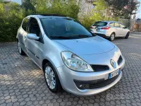 Usata Renault Clio II LE 101 CV (74 kW) 2008 Grigio Berlina