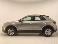 Usata VW T-Roc Life 150 CV (110 kW) 2024 Grigio SUV