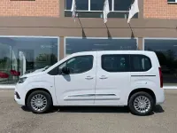 Usata Toyota Proace Verso City 102 CV (75 kW) 2024 Bianco pastello Station wagon