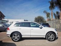 Usata VW Touareg 204 CV (150 kW) 2015 Bianco SUV