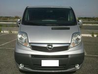Usata Opel Vivaro 114 CV (83 kW) 2014 Argento Monovolume