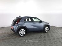 Usata Toyota Aygo X Active 72 CV (52 kW) 2025 Persian salt SUV