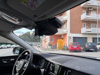 Usata Volvo XC60 197 CV (144 kW) 2024 Grigio SUV