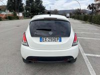 Usata Lancia Ypsilon 95 CV (69 kW) 2013 Utilitaria