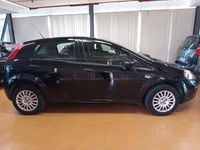 Usata Fiat Punto Street 69 CV (50 kW) 2018 Nero Berlina