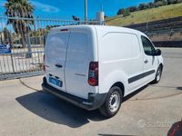 Usata Peugeot Partner 100 CV (73 kW) 2017 Bianco Monovolume
