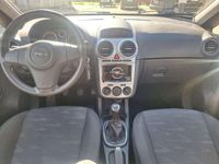 Usata Opel Corsa Edition 95 CV (69 kW) 2012 Argento Berlina