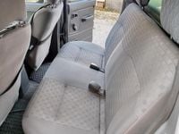 Usata Nissan PickUp 133 CV (97 kW) 2003 Grigio Pick-up