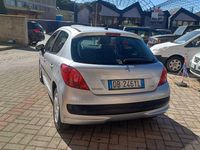 Usata Peugeot 207 68 CV (50 kW) 2006 Argento Berlina