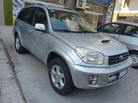 Usata Toyota RAV4 116 CV (85 kW) 2002 Grigio SUV