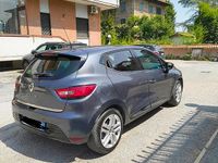 Usado Renault Clio IV 73 CV (53 kW) 2018 Gris Utilitario