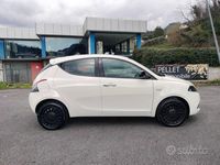 Usata Lancia Ypsilon S 69 CV (50 kW) 2021 Bianco Utilitaria