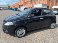 Usata Lancia Ypsilon Gold 80 CV (58 kW) 2012 Nero Utilitaria