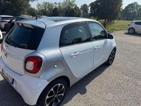 Usata Smart ForFour 71 CV (52 kW) 2017 Bianco Utilitaria