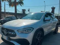 Usata Mercedes GLA200 Executive 150 CV (110 kW) 2022 Grigio SUV