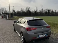 Usata Alfa Romeo Giulietta Sprint 174 CV (127 kW) 2015 Utilitaria