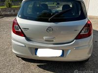 Usata Opel Corsa 75 CV (55 kW) 2013 Grigio Utilitaria