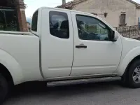 Usata Nissan Navara 190 CV (139 kW) 2010 Bianco Pick-up