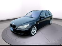 Usata BMW 530 235 CV (172 kW) 2009 Nero Station wagon